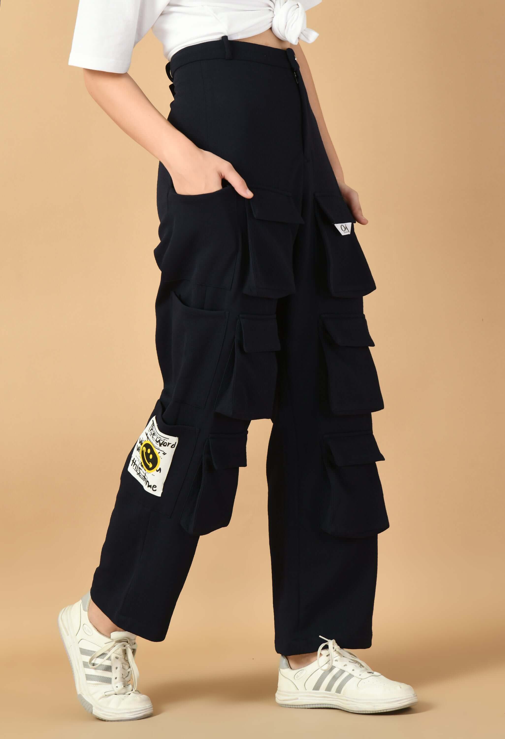 12 pocket black color women's cargo