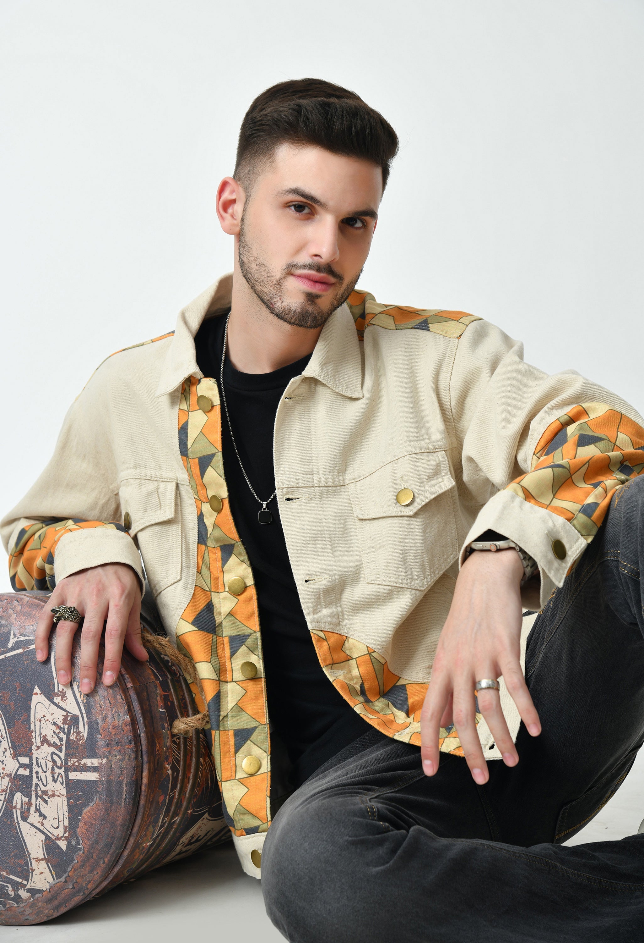 BEIGE ABSTRACT PRINTED JACKET