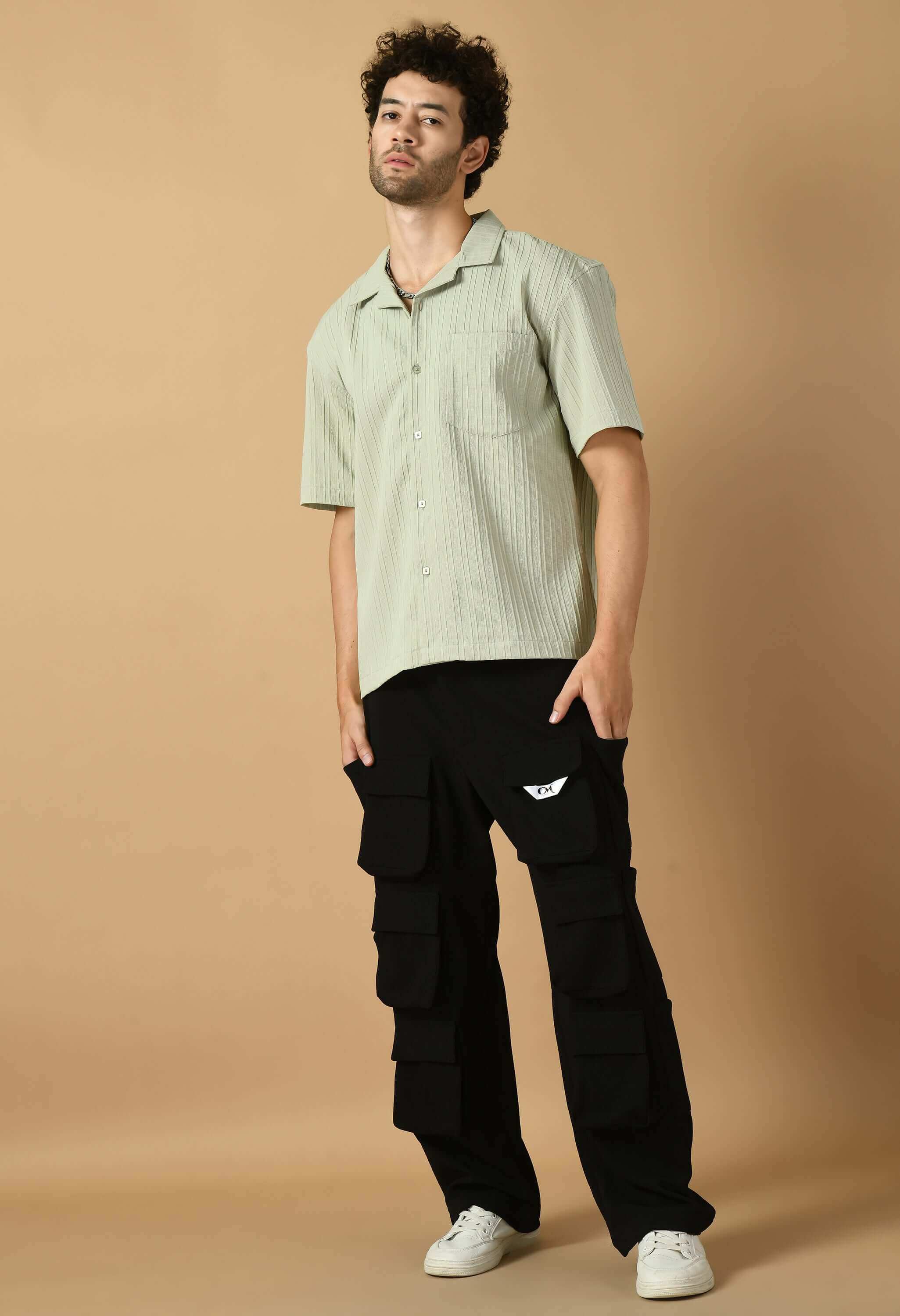 Mint green line bubble shirt