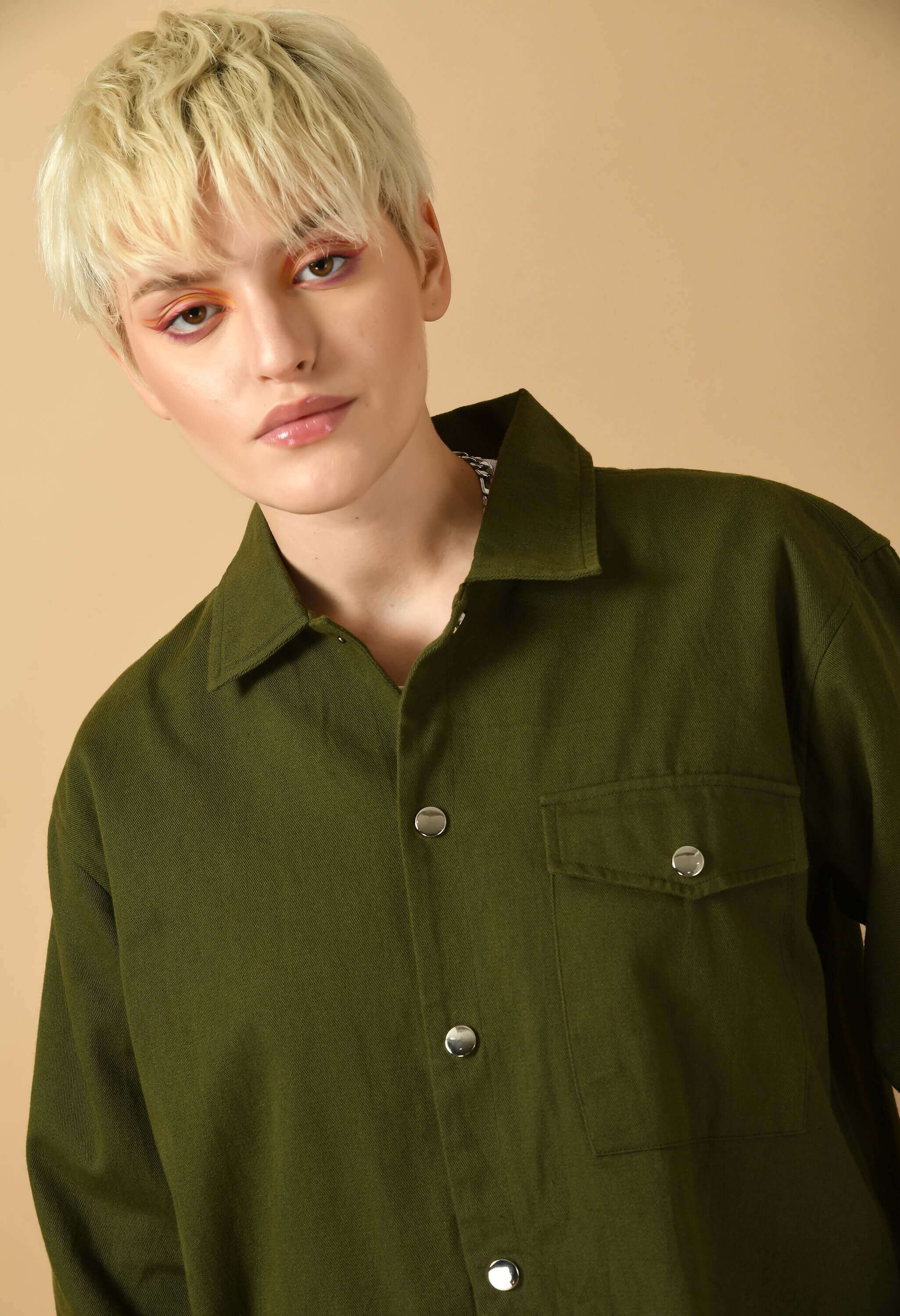 Overshirt olive green color
