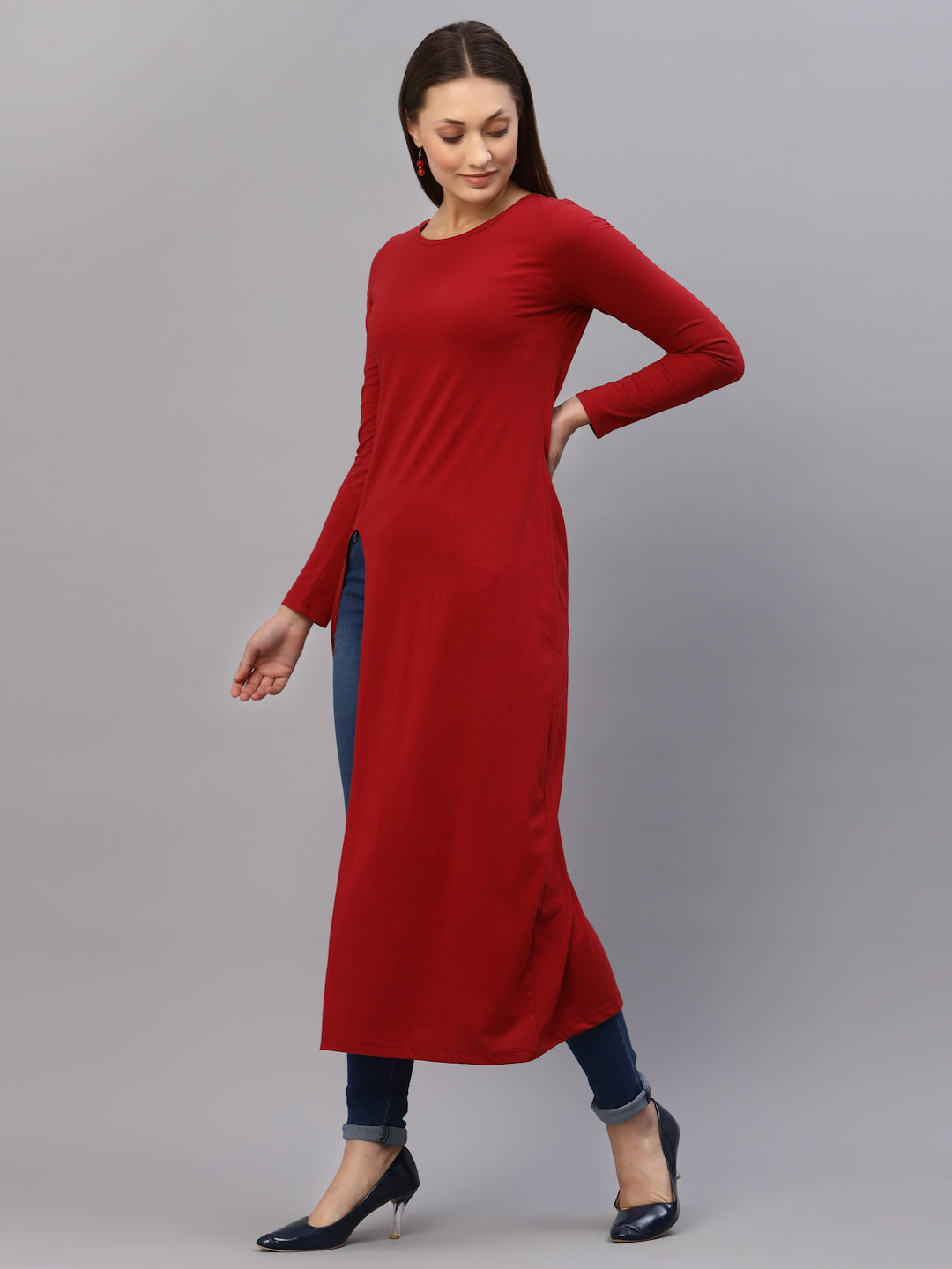 Women Maroon Solid Round Neck Longline Regular Fit Top