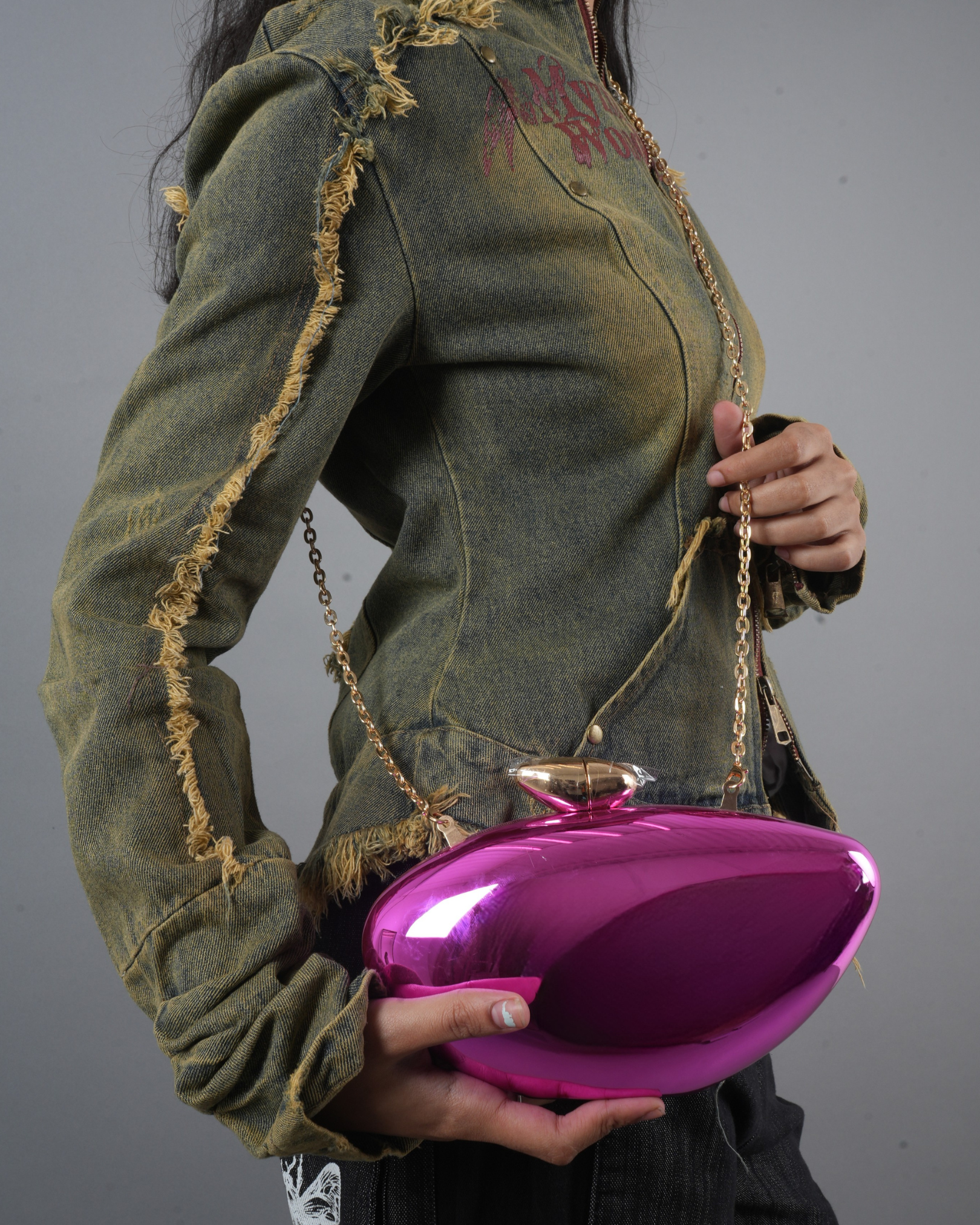 Nova Pulse – The Reflective Orb Bag