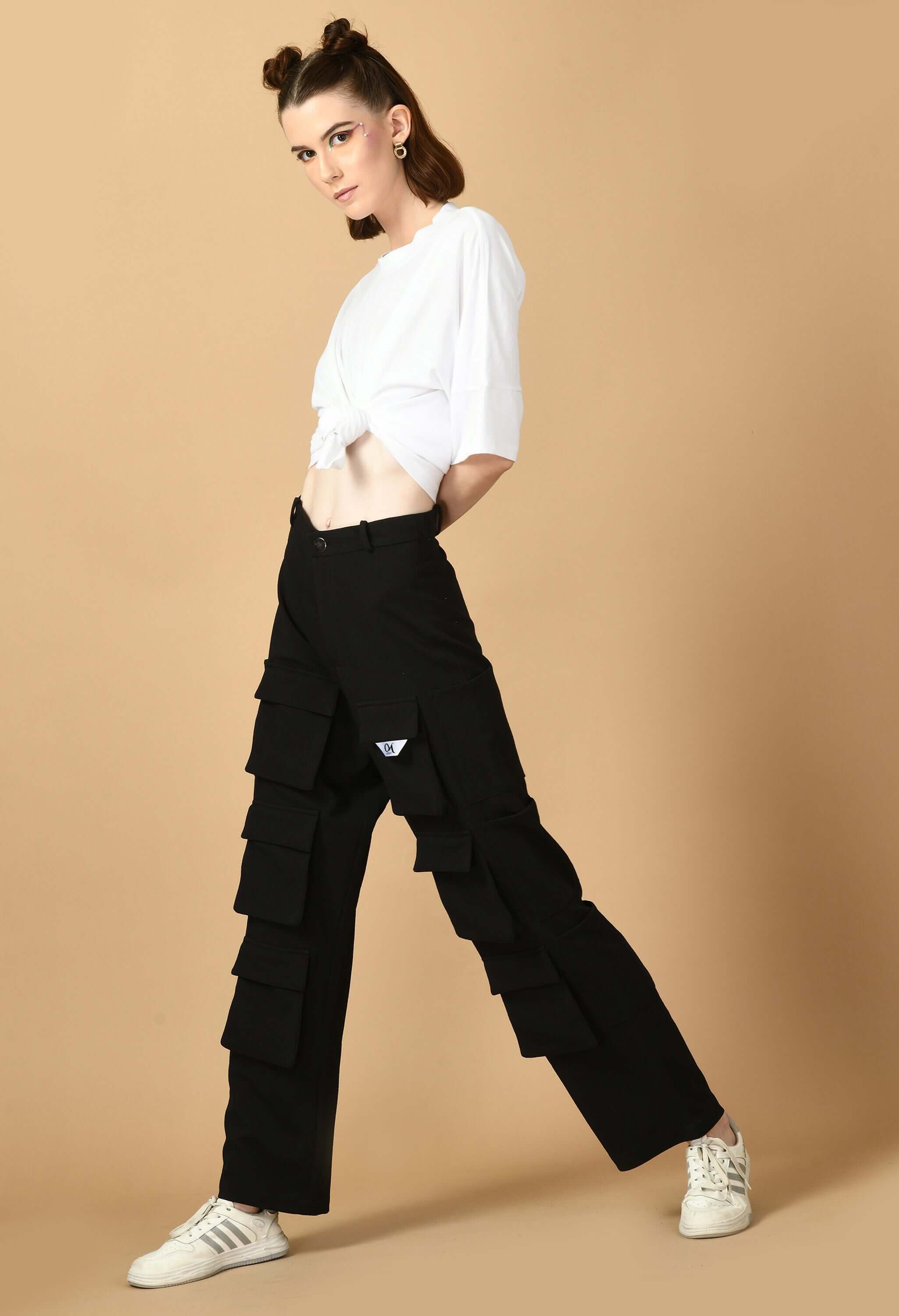Black Twelve Pocket's Cargo By Offmint