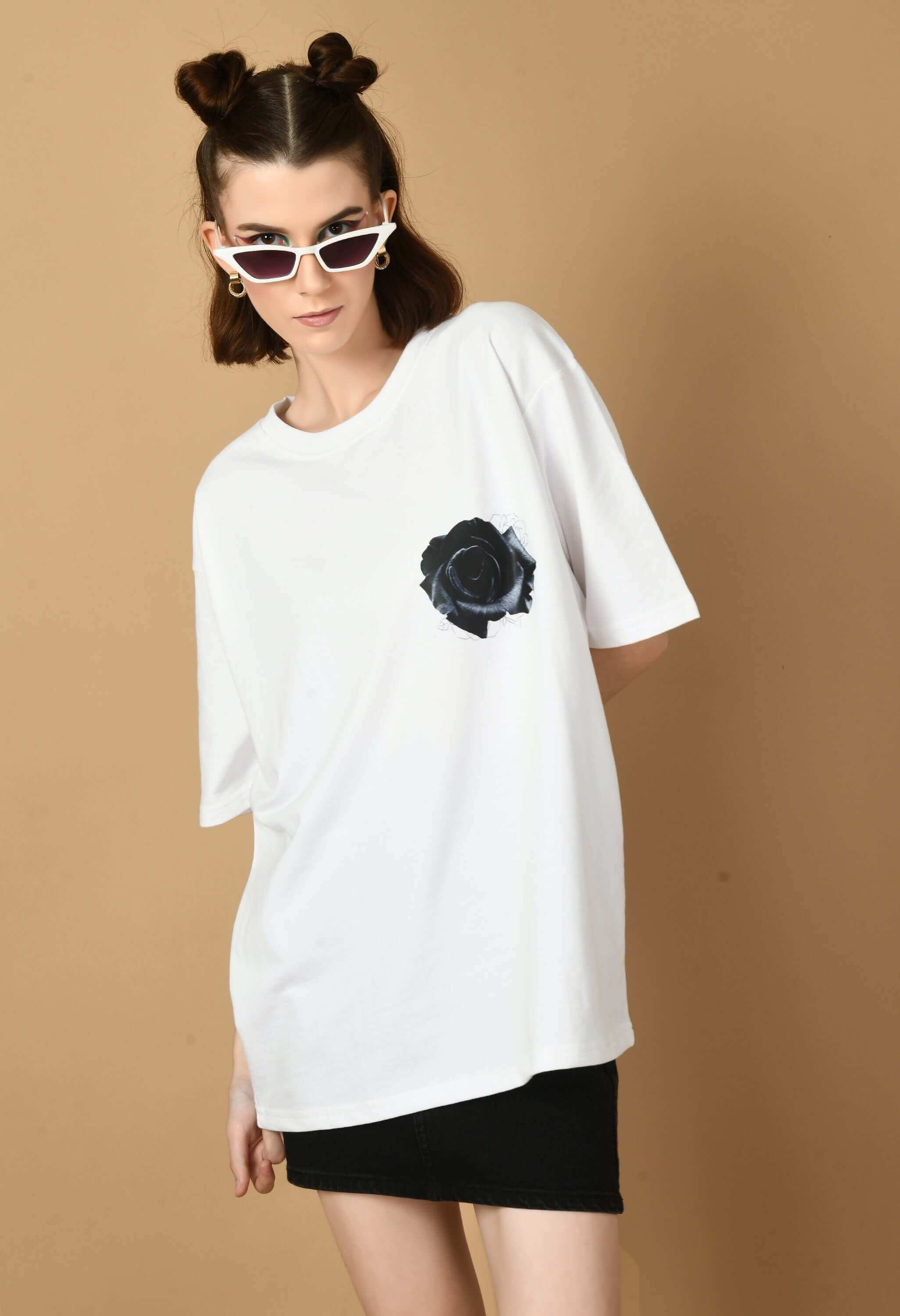 Black roses oversized t-shirt