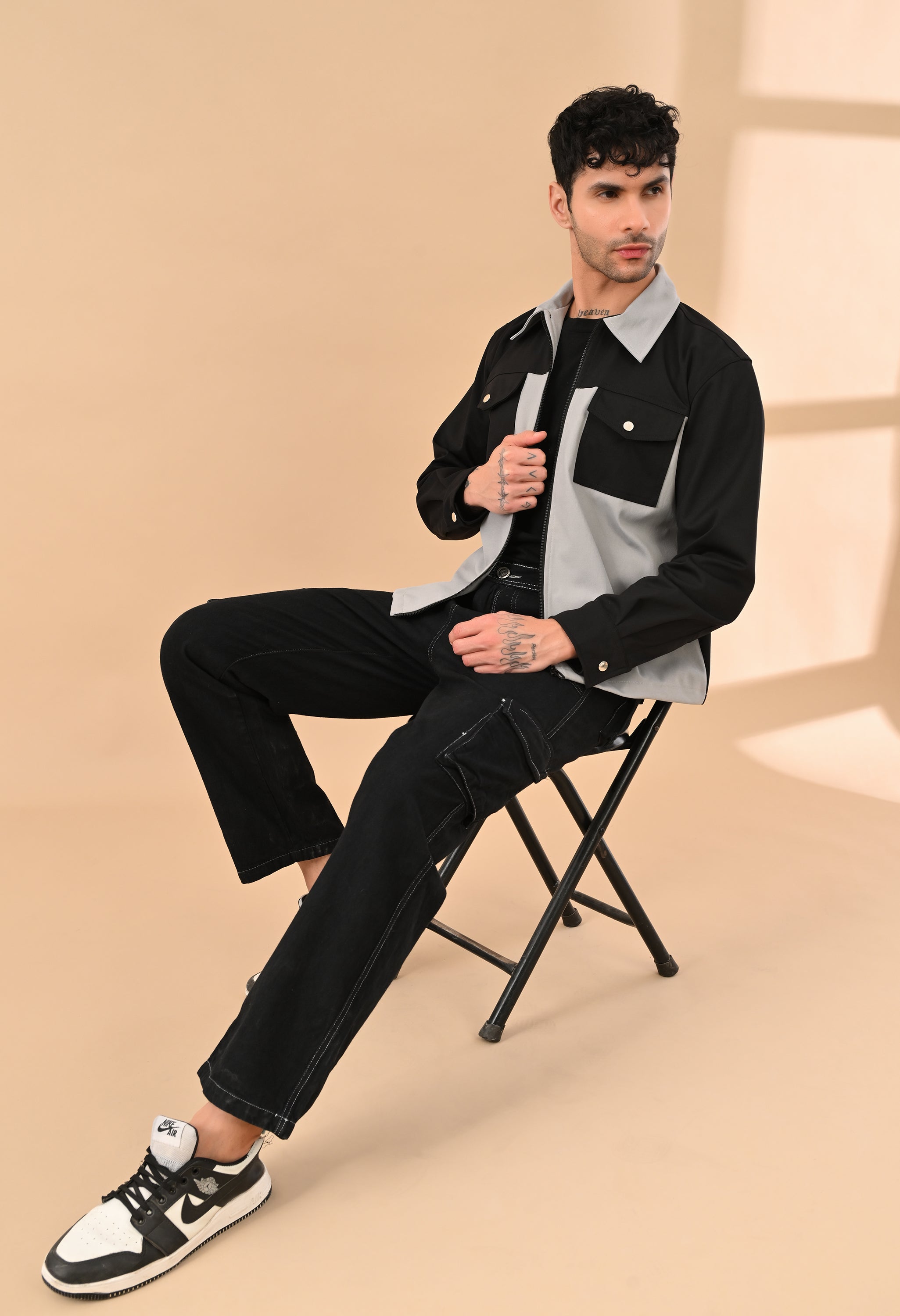 BLACK AND GREY OVERSHIRT
