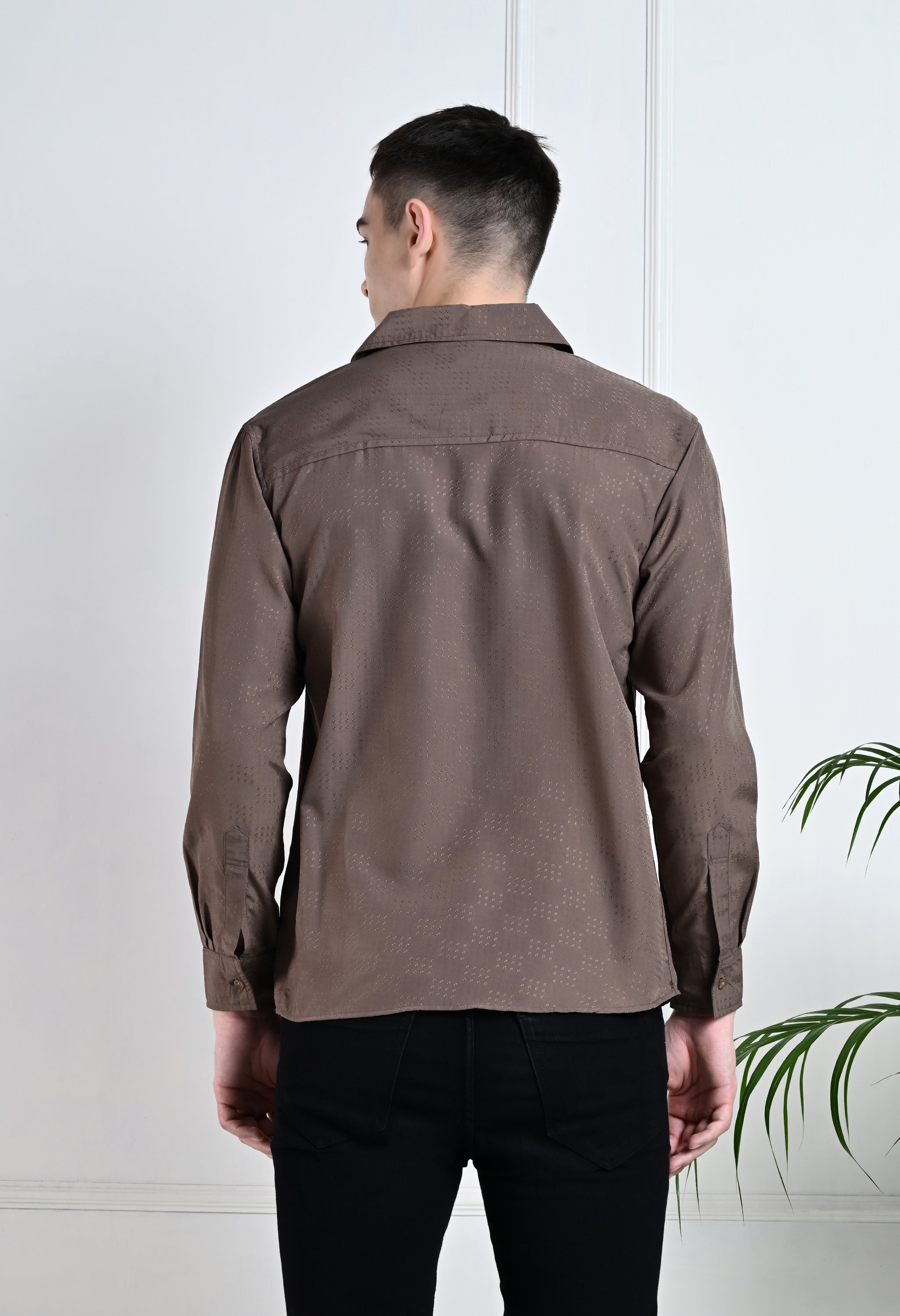 BROWN CLUB WEAR SHIRT BY OFFMINT