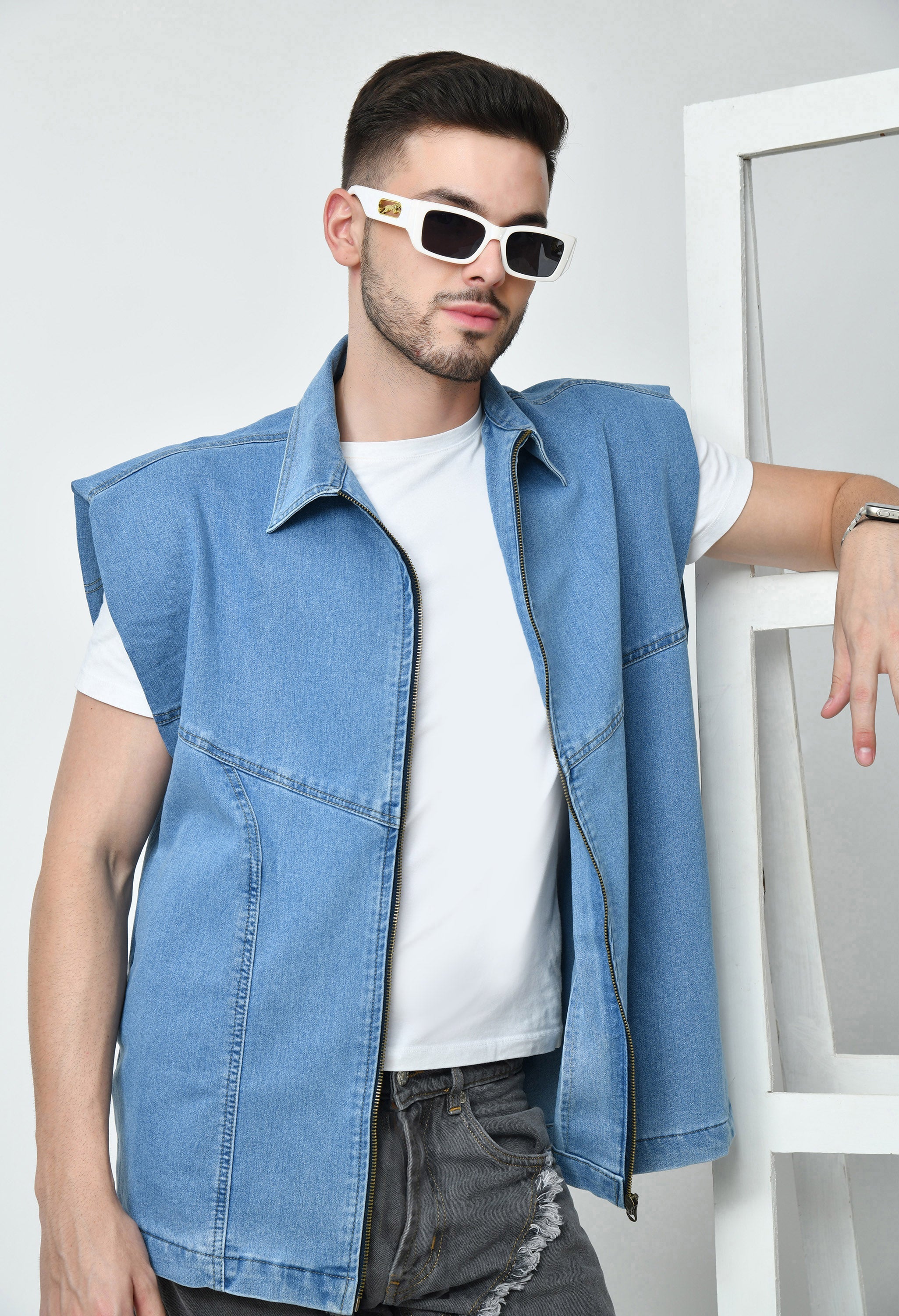 Half-Sleeve Zip-Up Jacket