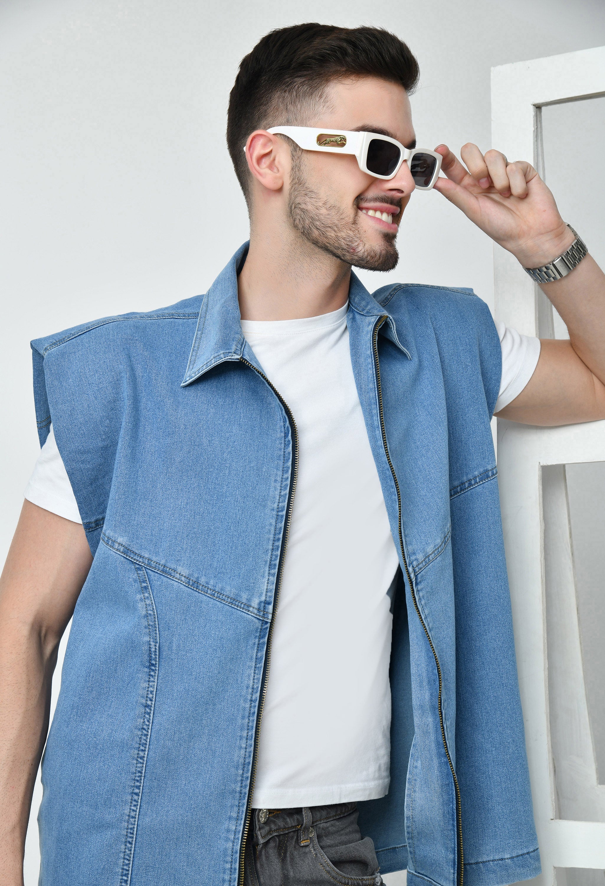 Half-Sleeve Zip-Up Jacket