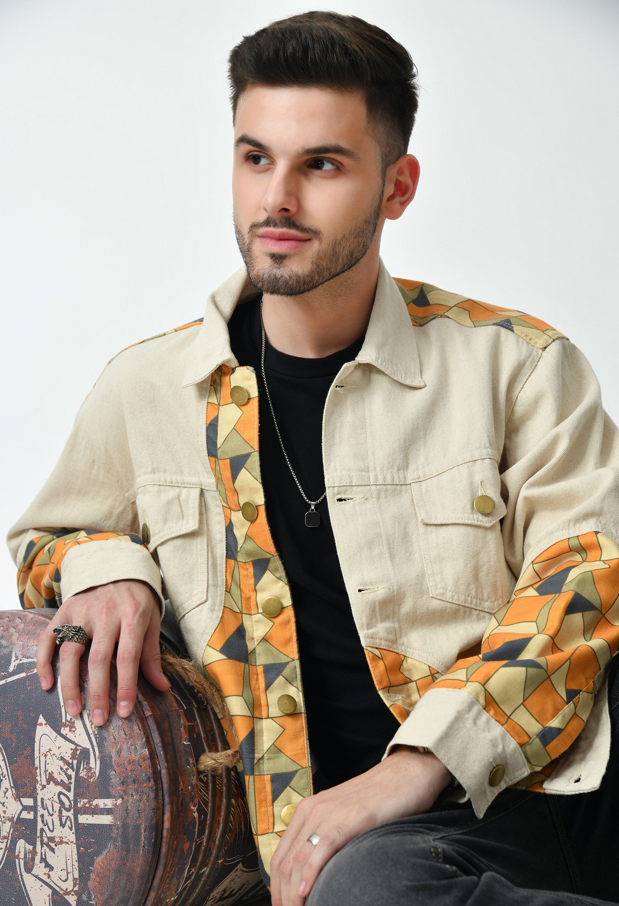 BEIGE ABSTRACT PRINTED JACKET