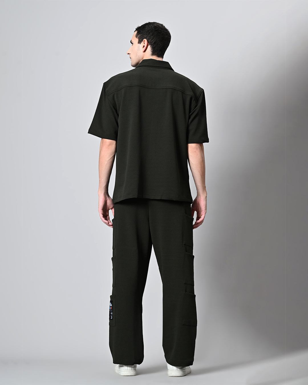 Co-Ord Olive Green Overshirt and Button Set by Offmint - Versatile Casual Elegance