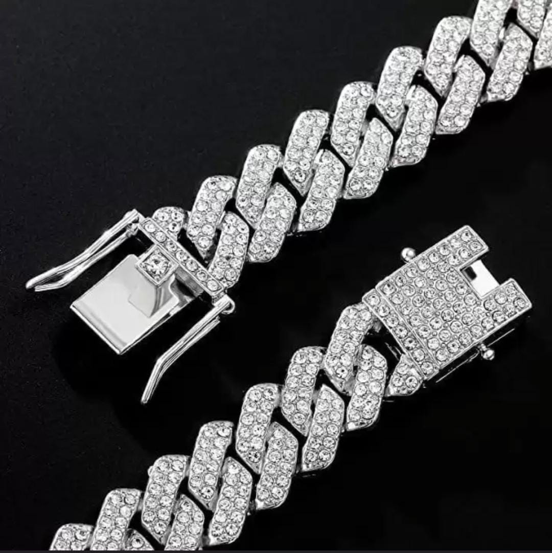 Men American Diamond Silver Pleated Bracelet By Offmint